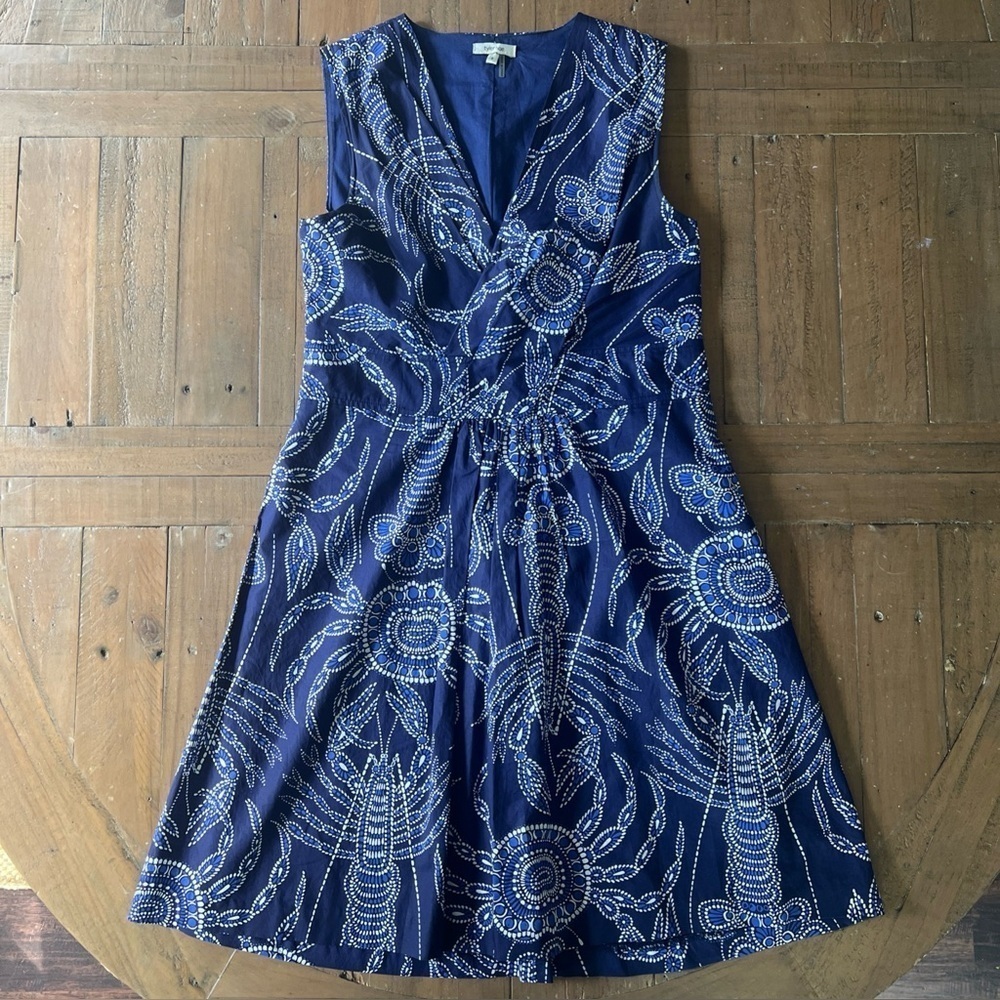 Tyler Boe Fit And Flare Knee Length Dress 6 Blue Lobster Nautical Preppy V-neck
